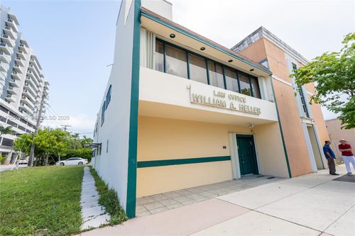 2200 Hollywood Boulevard, Hollywood, FL, 33020 | Card Image