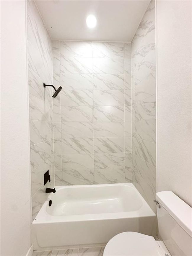 9709 Cargill St, Home with 3 bedrooms, 2 bathrooms and null parking in Houston TX | Image 17
