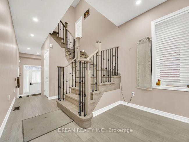 7 Icefall Rd, House attached with 3 bedrooms, 3 bathrooms and 2 parking in Caledon ON | Image 7