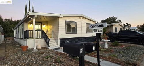 30 Calle Susana, Elk Grove, CA, 95624-2512 | Card Image