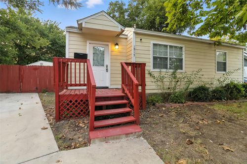 1915 Mcadams Ave, Dallas, TX, 75224-2447 | Card Image