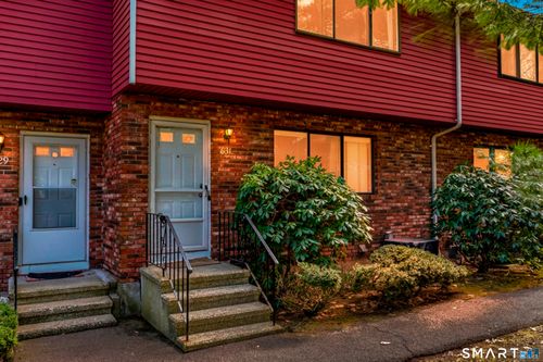 631-631 Churchill Dr, Newington, CT, 06111-4009 | Card Image