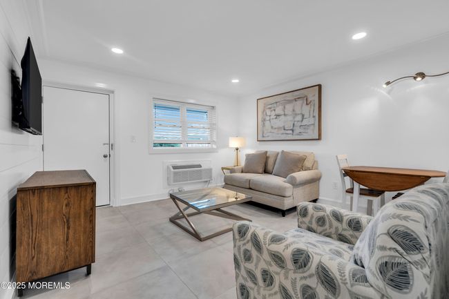 12 - 548 Ocean Blvd, Condo with 1 bedrooms, 1 bathrooms and null parking in Long Branch NJ | Image 5
