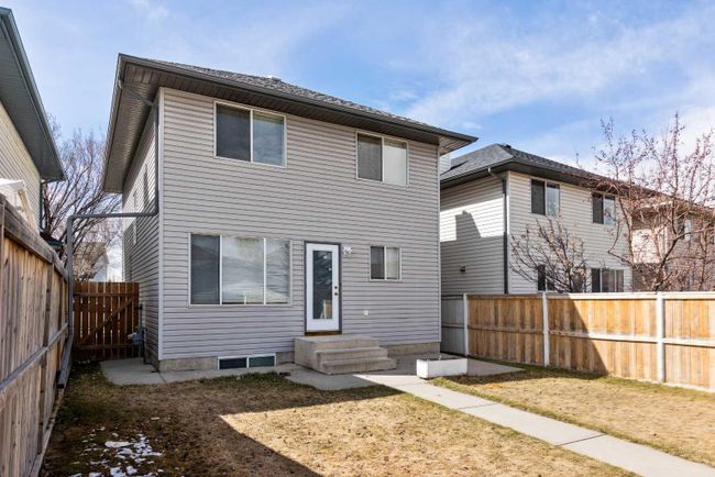 16 Hidden Valley Link Nw, Home with 3 bedrooms, 2 bathrooms and 2 parking in Calgary AB | Image 36