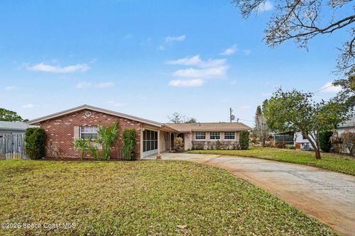 2340 Middlecoff Ct, Titusville, FL, 32780-5221 | Card Image