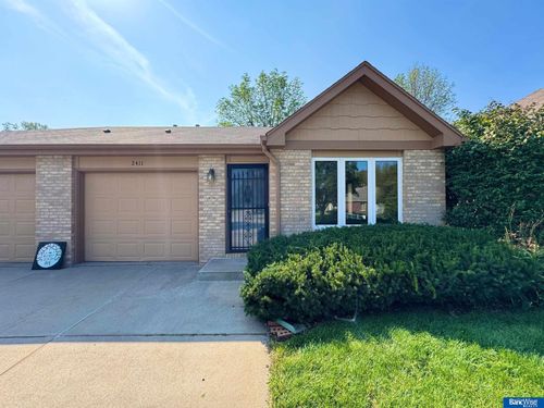 2411 N 69th Cir, Lincoln, NE, 68507-2869 | Card Image