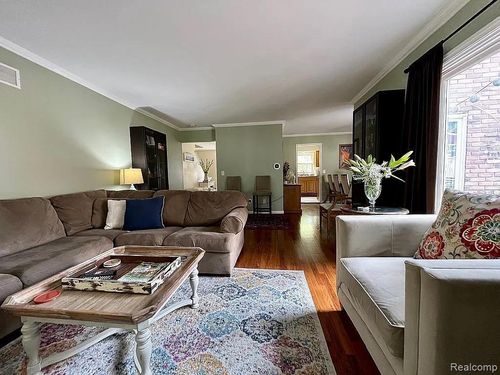 1760 Trailwood Path, Bloomfield Hills, MI, 48301-1735 | Card Image