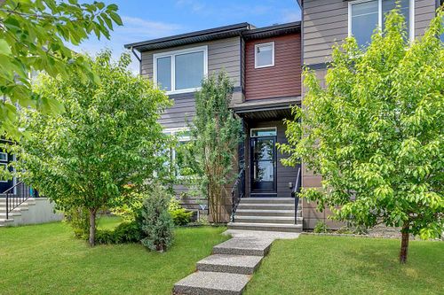 84 Walgrove Drive Se, Calgary, AB, T2X4H7 | Card Image