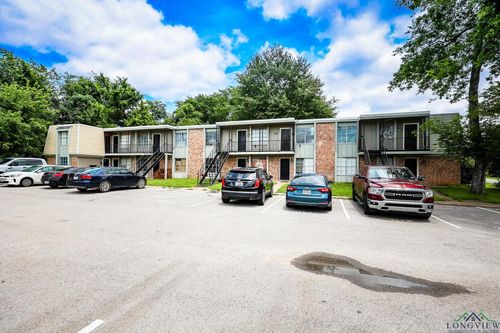 222 W Gilmer St, Big Sandy, TX, 75755-2404 | Card Image