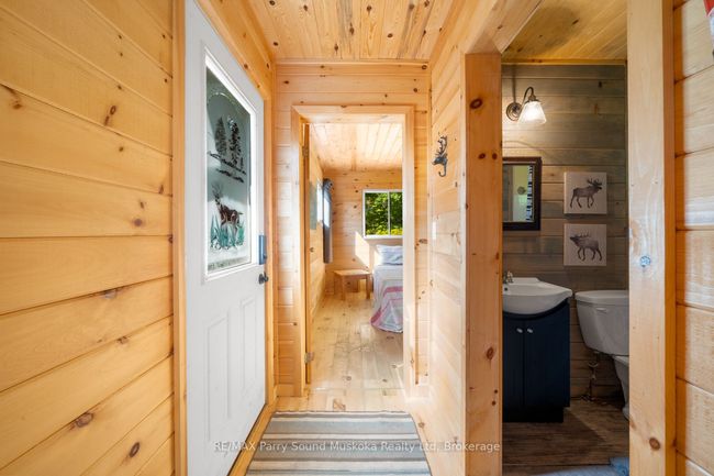 1099 Bunny Trail, House other with 6 bedrooms, 2 bathrooms and 10 parking in Dunchurch ON | Image 26