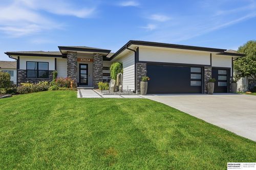 10624 S 189th St, Omaha, NE, 68136-6407 | Card Image