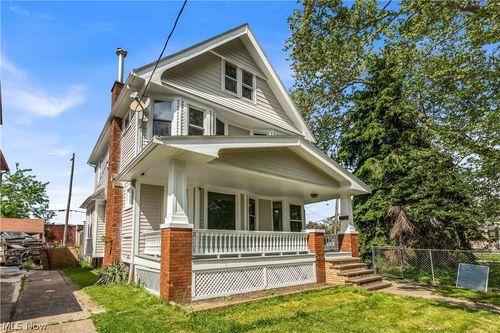 3506 Riverside Ave, Cleveland, OH, 44109-2338 | Card Image
