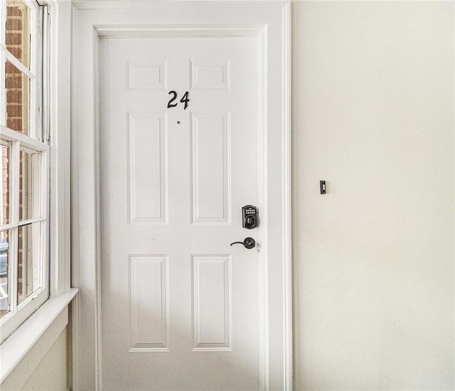 APT-24 - 135 E Hill St, Condo with 1 bedrooms, 1 bathrooms and 1 parking in Decatur GA | Image 5