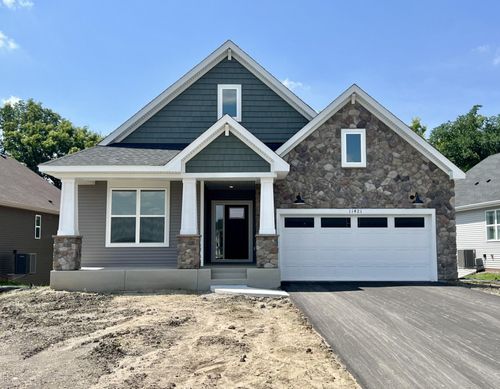 11421 Fieldstone Dr, Maple Grove, MN, 55311-7712 | Card Image
