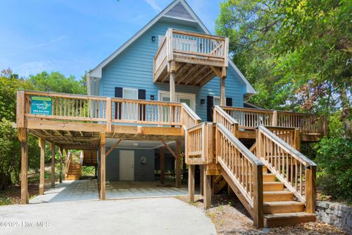 127 Sand Castle Dr, Emerald Isle, NC, 28594-2328 | Card Image