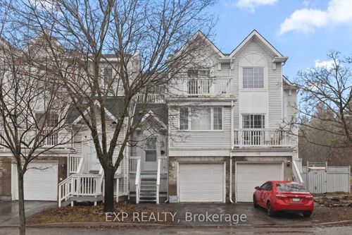 140 Castlegreen Pvt, Ottawa, ON, K1T3N2 | Card Image
