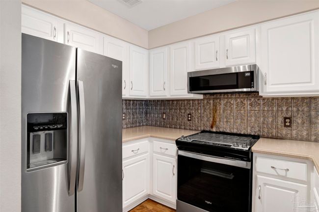 APT-1121 - 5001 Grande Dr, House other with 1 bedrooms, 1 bathrooms and 2 parking in Pensacola FL | Image 9