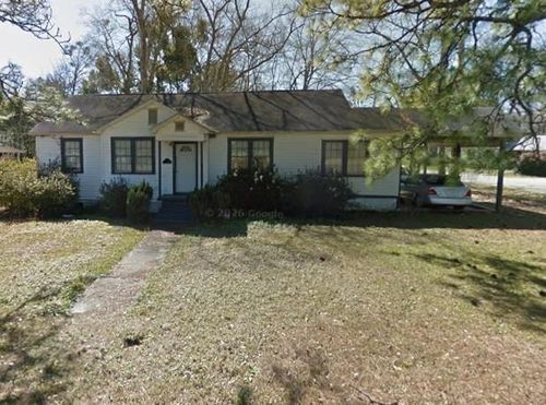 78 Lee St, Chickasaw, AL, 36611-1530 | Card Image