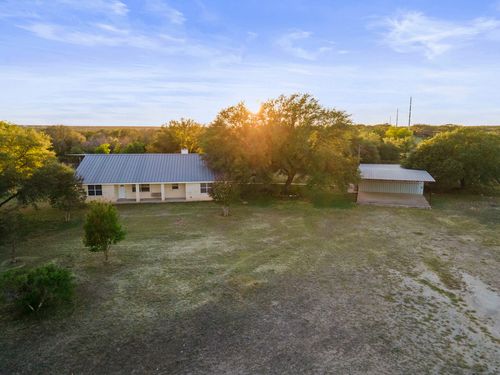 100 County Road 204, Liberty Hill, TX, 78642-3776 | Card Image