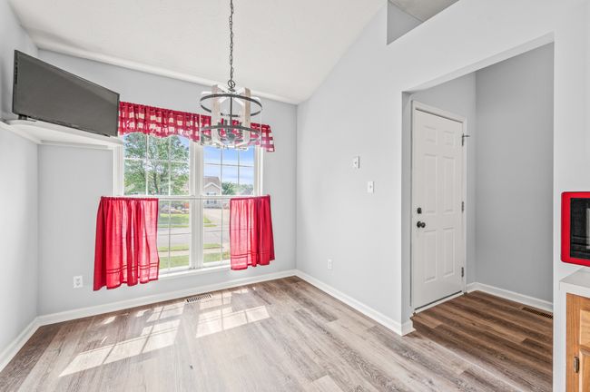 6064 Brandermill Rdg, House other with 3 bedrooms, 2 bathrooms and null parking in Columbus IN | Image 24