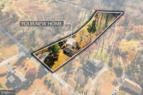 3920 Darby Rd, BRYN MAWR, PA, 19010-2014 | Card Image