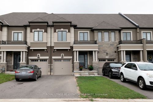 97 Flagg Ave, Paris, ON, N3L0J8 | Card Image