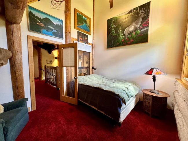 Upper Level Bedroom | Image 43