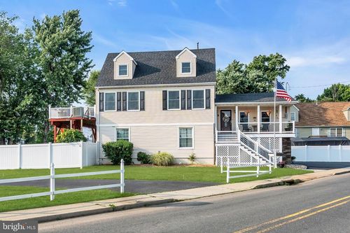 106 Main Street, Port Monmouth, NJ, 07758 | Card Image