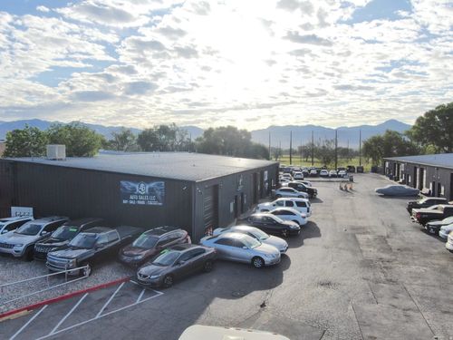 1899 S Redwood Rd, Salt Lake City, UT, 84104-5116 | Card Image