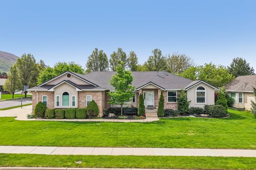 2764 E 25 S, Layton, UT, 84040-4422 | Card Image