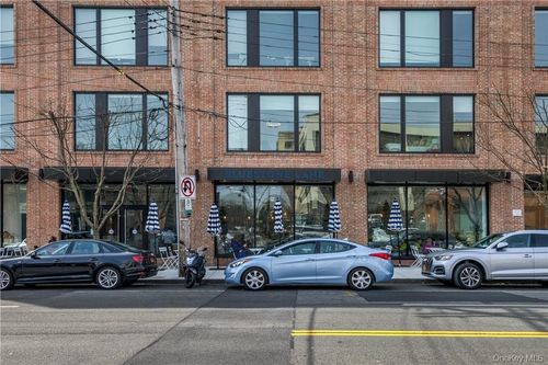 201-110 Chatsworth Avenue, Mamaroneck, NY, 10538 | Card Image