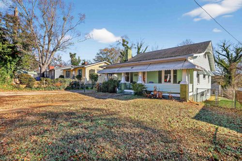 777 Hart Street, spartanburg, SC, 29301 | Card Image