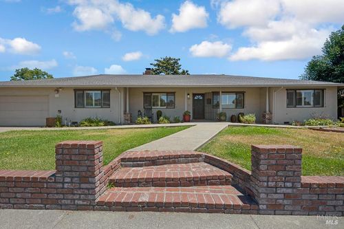 920 Baird Rd, Santa Rosa, CA, 95409-2711 | Card Image