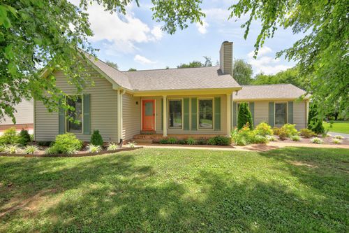 3215 Arthur Dr, Murfreesboro, TN, 37127 | Card Image