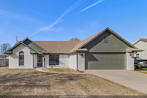 314 Lincoln Ave, Muscle Shoals, AL, 35661-3174 | Card Image