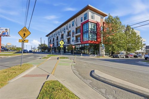 apt-316-2213 Poquito St, Austin, TX, 78722-2465 | Card Image