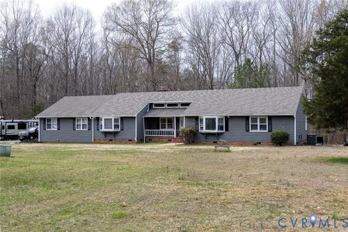 15946 Saint Peters Church Rd, MONTPELIER, VA, 23192-3009 | Card Image