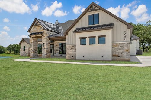 2056 Vaquero Dr, Weatherford, TX, 76088-3353 | Card Image