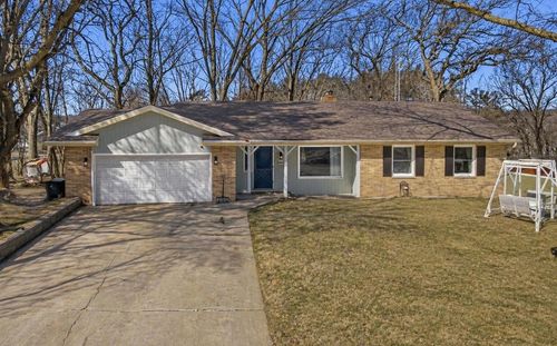 651 Leighton Road, WAUPACA, WI, 54981 | Card Image