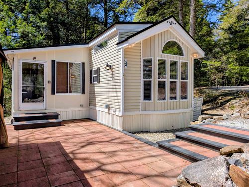aka-unit-11-34 Overlook Rd, Holderness, NH, 03245 | Card Image