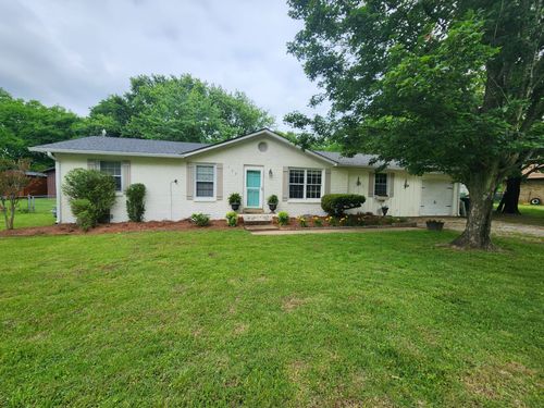 702 Meade Dr, Spring Hill, TN, 37174-2427 | Card Image