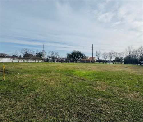 Lot 26 Dogwood Dr, Kenner, LA, 70065-6637 | Card Image