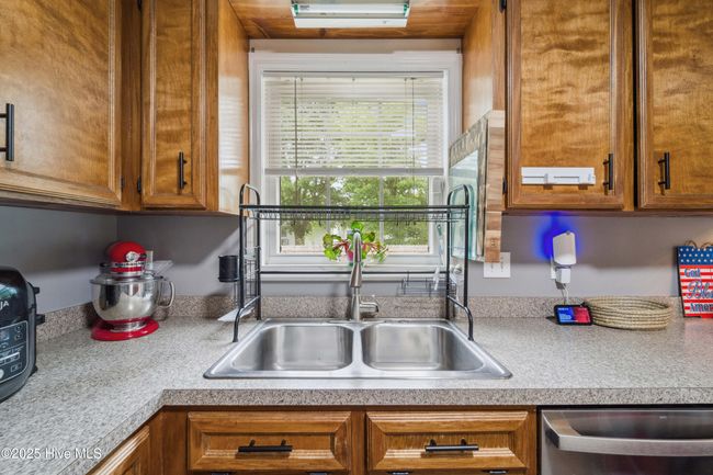109 King St, House other with 3 bedrooms, 2 bathrooms and 1 parking in Jacksonville NC | Image 22