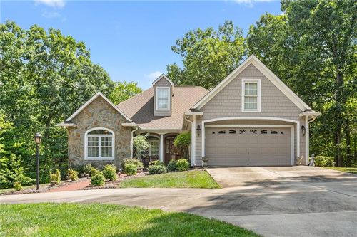 408 Deer Path, Eden, NC, 27288-5391 | Card Image