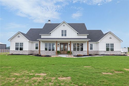 112 Court Side Dr, Snook, TX, 77878 | Card Image