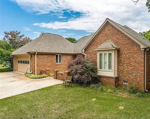 244 Woodridge Way, Royston, GA, 30662 | Card Image