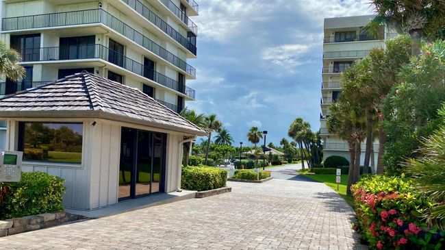 APT-504 - 5059 N Highway A1a, Condo with 2 bedrooms, 2 bathrooms and null parking in Hutchinson Island FL | Image 54