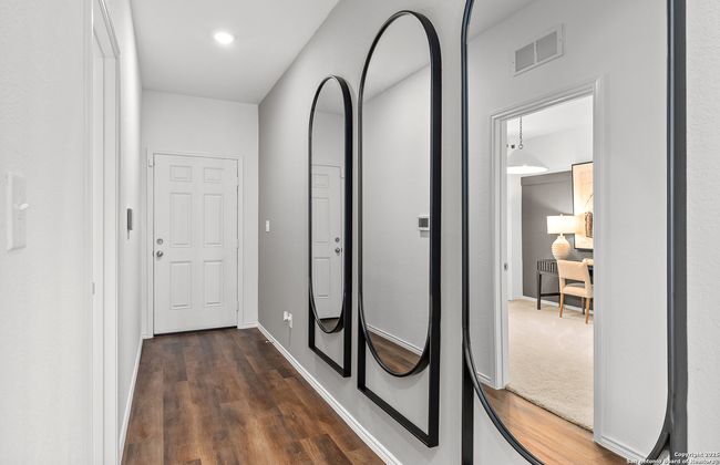 1335 Casa Luminar, House other with 4 bedrooms, 2 bathrooms and null parking in Converse TX | Image 8