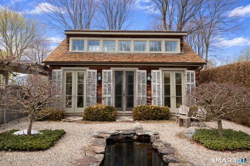 1 Mckinley St, Norwalk, CT, 06853-1418 | Card Image