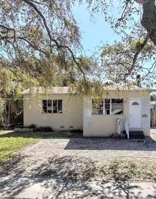 2458 Washington St, Hollywood, FL, 33020-5800 | Card Image